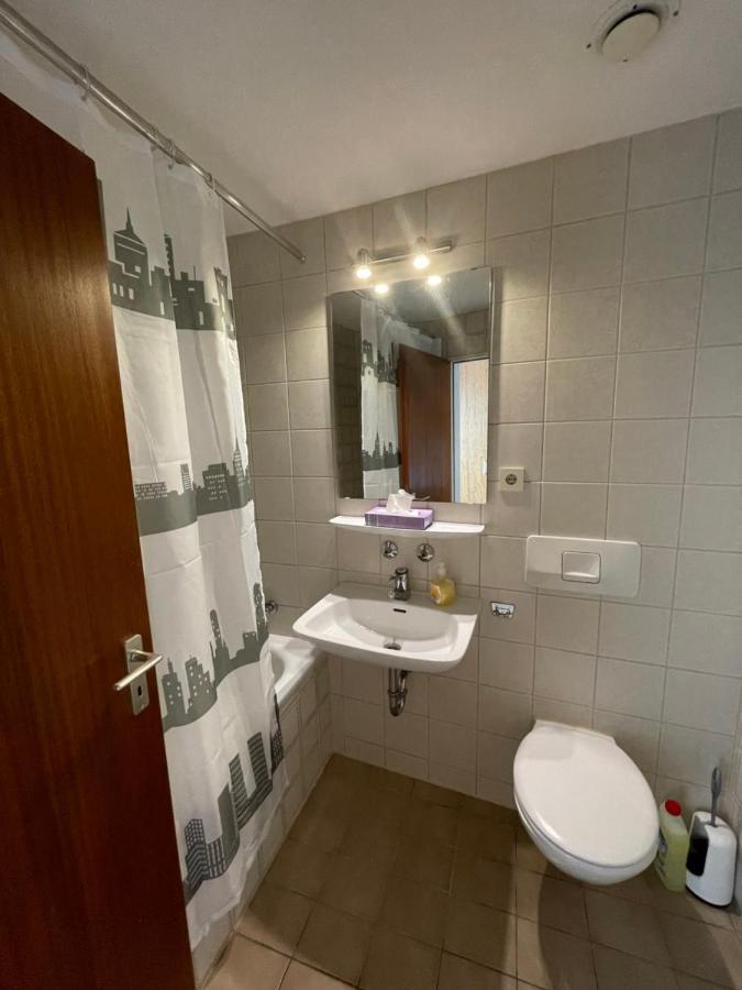 Hotelturm Apartment Аугсбург Екстер'єр фото